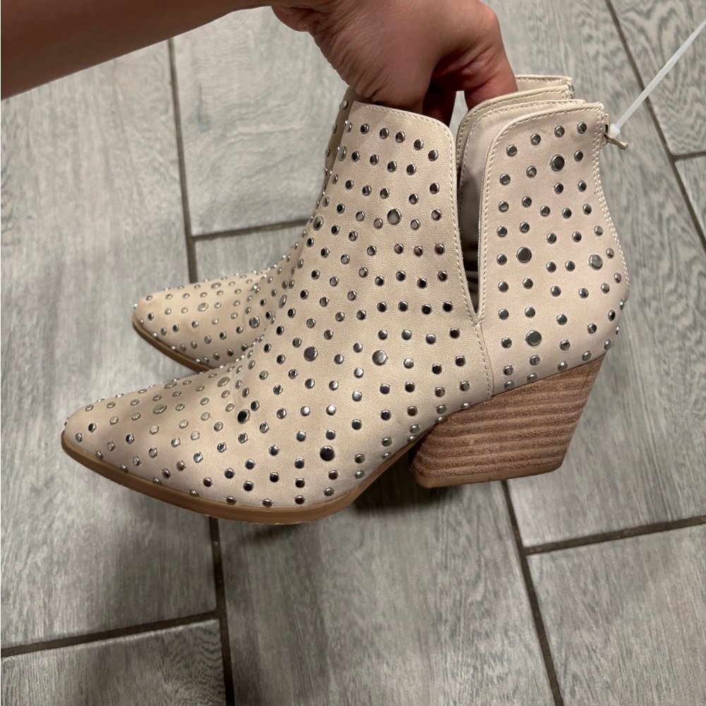 Altar'd State Yasmine Studded Western Style Booties Cream Women's Size 6 - Picture 5 of 9